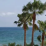 Living דירה דניה